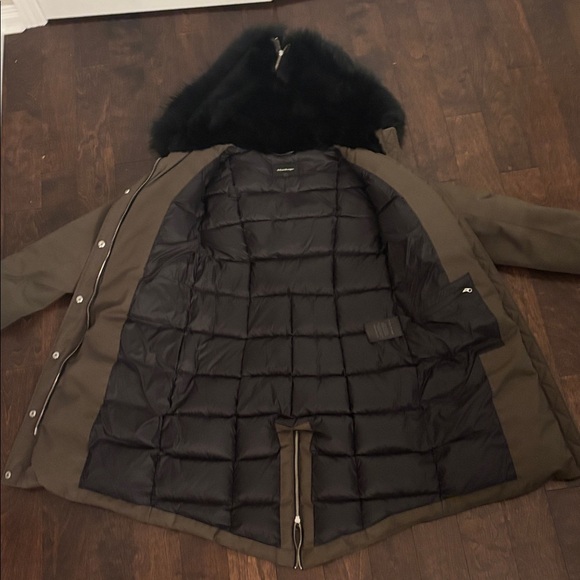 Mackage Enia Doen Winter Coat/Jacket Dark Green size Small (like New) - Picture 8 of 11